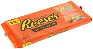 Reeses Peanut Butter Cups 8-pack 124g Coopers Candy