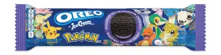 Oreo Pokemon Ice Creme Blueberry Rulle 119.6g Coopers Candy